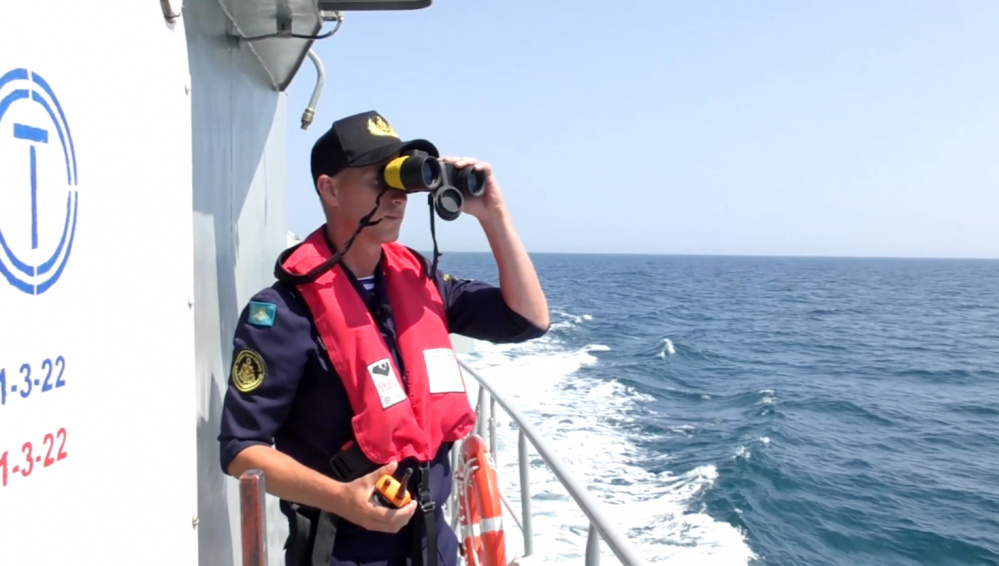 Hải quân Kazakhstan luyện hỏa lực, sẵn sàng tranh tài môn “Cúp Biển”